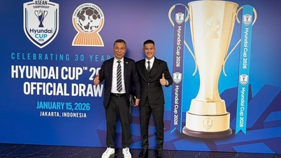 Losowanie fazy grupowej Pucharu ASEAN 2026: Były zawodnik reprezentacji narodowej Le Cong Vinh uczestniczy w ceremonii losowania.