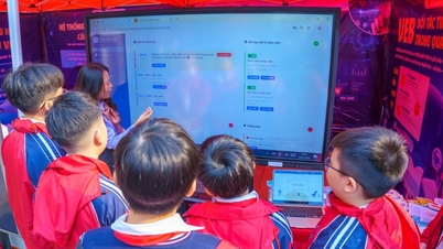 Uniwersytet opracowuje platformę cyfrową wspomagającą zarządzanie studentami, testowaną w Hanoi.