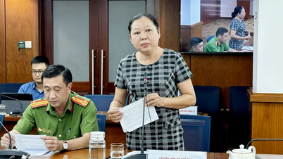Kultur- og idrettsavdelingen i Ho Chi Minh-byen ber om at artister oppfører seg sivilisert og høflig overfor publikum.
