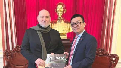 Rakouská komunistická strana obdivuje vietnamský úspěch.