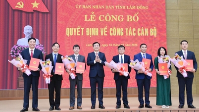 Lâm Đồng công bố các quyết định về công tác cán bộ