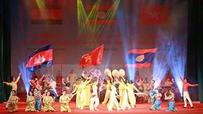 Efeitos sonoros que promovem a amizade entre o Vietnã e o Laos, e entre o Vietnã e o Camboja.