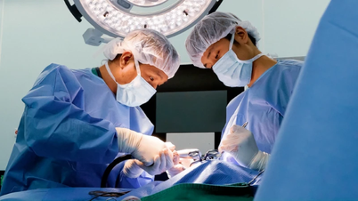 3D printing technology helps man restore his deformed elbow.