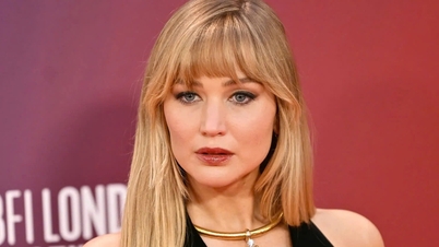 Jennifer Lawrence biến hóa phong cách thời trang