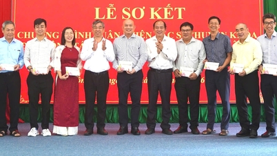 Phó bí thư Thành ủy TP.HCM Nguyễn Phước Lộc: Triển khai 'cực y tế chuyên sâu' tại Côn Đảo