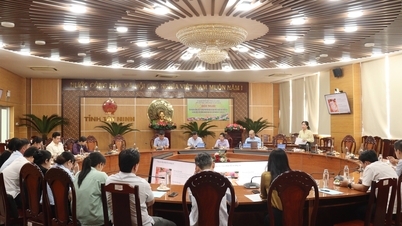 In der Provinz Tay Ninh finden Schulungen statt, um die Propagandaarbeit für die Wahl der Abgeordneten zur 16. Nationalversammlung und der Volksräte auf allen Ebenen für die Amtszeit 2026-2031 zu verbessern.