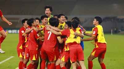 Video vom Fußballspiel Vietnam U23 gegen U23 der Vereinigten Arabischen Emirate (3:2): Eine spannende Verfolgungsjagd.