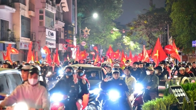 Retour sur les 120 minutes d'une bataille intense menée par l'équipe vietnamienne des moins de 23 ans et sur la nuit orageuse à Hanoï.