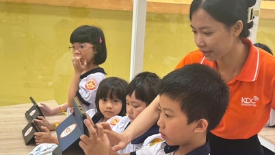A cidade de Ho Chi Minh seleciona escolas especializadas, escolas avançadas e escolas digitais para implementar projetos-piloto de ensino com inteligência artificial.