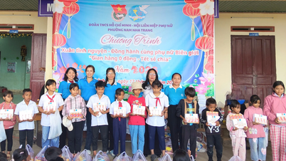 "Program Sukarelawan Musim Bunga - Menyokong Wanita di Kawasan Sempadan" di komune Bac Khanh Vinh.