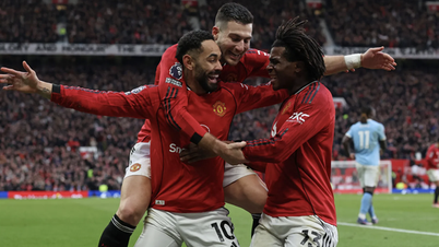 Setelah mengalahkan Man City, Man United "menghadiahkan" manajer baru mereka, Michael Carrick.