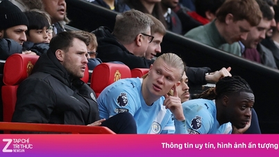 Die Fans von Manchester United verspotten Haaland.