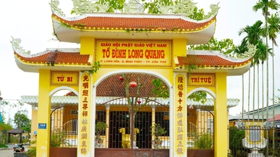 วัดหลงกวางมีรูปปั้นพระอรหันต์ 18 องค์ ซึ่งเป็นของหายาก