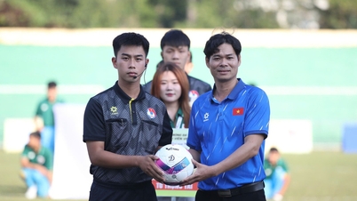 Khai mạc khu vực Duyên hải miền Trung: Lan tỏa không chỉ tình yêu bóng đá...
