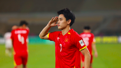 Strălucirea victoriei împotriva echipei chineze în prima zi a Anului Nou Lunar pe stadionul My Dinh încă persistă; continuați, echipă Vietnam U23!