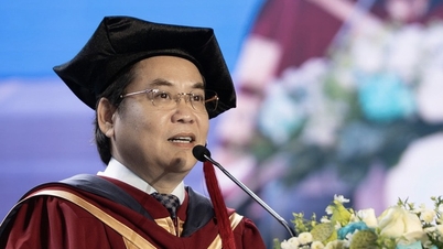 O Professor Associado Dr. Nguyen Huu Huy Nhut foi nomeado Reitor da Universidade Hoa Sen.