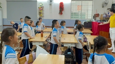 Which students in Ho Chi Minh City receive financial support for meals, uniforms, extracurricular activities, etc.?
