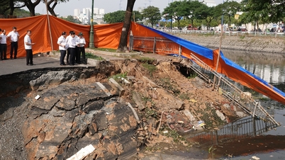 Kiểm tra bờ kênh Tàu Hủ sạt lở, lãnh đạo TP.HCM yêu cầu khắc phục khẩn cấp