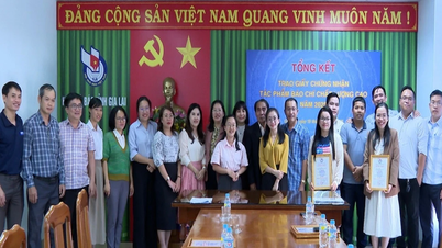 សមាគមអ្នកកាសែតខេត្តយ៉ាឡាយ បានផ្តល់វិញ្ញាបនបត្រដល់ស្នាដៃសារព័ត៌មានដែលមានគុណភាពខ្ពស់ចំនួន ៥២។