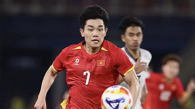 Un verano notable: Dinh Bac pasa de ser el más débil al más fuerte en la selección sub-23 de Vietnam.