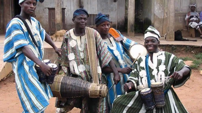 Das Volk der Yoruba und sein zeitloses kulturelles Erbe.