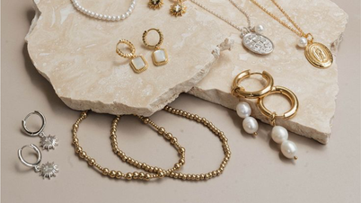 5 erreurs fréquentes lors du choix de bijoux pour une fête de fin d'année.