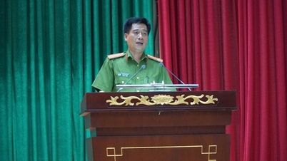 Policja miasta Ho Chi Minh doradza studentom w trzech kwestiach podczas święta Nowego Roku Księżycowego.