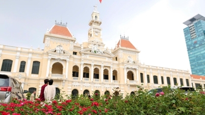 Die Umsetzung der drei strategischen Durchbrüche der Partei: Eine Perspektive aus Ho-Chi-Minh-Stadt.