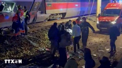 The Prime Minister sent condolences regarding the high-speed train accident in Spain.