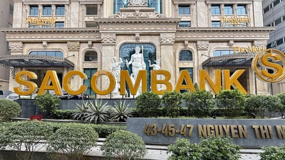 ឡូហ្គោ Sacombank បានលេចចេញដោយមិននឹកស្មានដល់នៅអគារ Thaigroup។