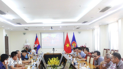 Kamboçya'da yaşayan Vietnamlılar, ülkeleri için yeni bir kalkınma dönemini dört gözle bekliyorlar.