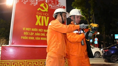 EVNHANOI 24/7 ڈیوٹی پر ہے، 14ویں نیشنل کانگریس کی خدمت کے لیے بجلی کی مستحکم فراہمی کو برقرار رکھے ہوئے ہے۔