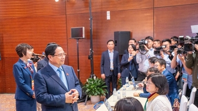 Primeiro-ministro Pham Minh Chinh: A imprensa deve se concentrar em noticiar os principais conteúdos e os novos pontos do Congresso.