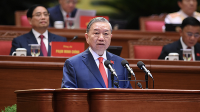 Đại hội 14: 163 đại biểu đương nhiên, 353 đại biểu được bầu, 1.070 được chỉ định
