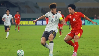 Vietnam U23 contre Chine (deuxième mi-temps) 0-1 : Peng Xiao marque.