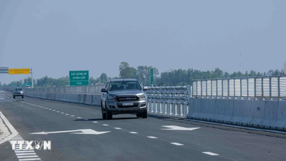 Revizuirea și modernizarea autostrăzilor existente conform planurilor de investiții etapizate.