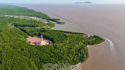 Кабау виходить у відкрите море.