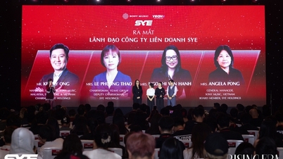 Sony Music gör en enorm investering i YeaH1 med budskapet: "Visa världen ljudet av ett nytt Vietnam."