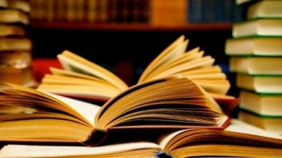 Ampliar el programa de investigación, síntesis y publicación de obras literarias para la causa revolucionaria del Partido.