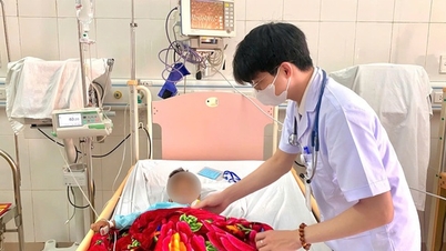 Tres niños fueron hospitalizados tras tomar juntos medicamentos para adultos; médicos emiten advertencia importante.