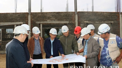 সন লা প্রদেশ সীমান্তবর্তী এলাকাগুলিতে স্কুল নির্মাণের কাজ ত্বরান্বিত করার আহ্বান জানাচ্ছে।