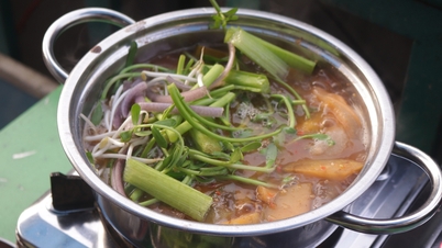 Restoran periuk panas tersembunyi dengan sos ikan yang ditapai di tingkat atas: 'Hanya mereka yang mempunyai pangsapuri yang baik boleh makan di sana.'
