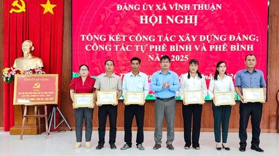 Vinh Thuan fasst die Parteiaufbauarbeit, die Kritik und die Selbstkritik im Jahr 2025 zusammen.