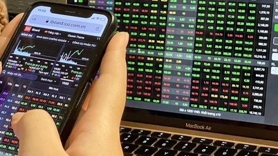 VN-Index “rút chân” cuối phiên, dòng tiền bắt đáy nhập cuộc thận trọng