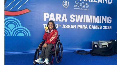 Pingat emas ketabahan