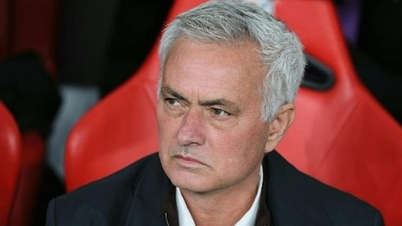 Mourinho'nun "Özel Olan" olarak konumu büyük bir baskı altında.