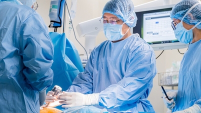 FV Hospital officially puts the state-of-the-art Da Vinci Xi surgical robot into operation.
