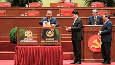 Bỏ phiếu bầu Ban Chấp hành Trung ương Đảng khóa XIV