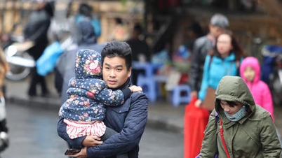 Hanoi allows preschool and primary school students to stay home when temperatures drop below 10°C.