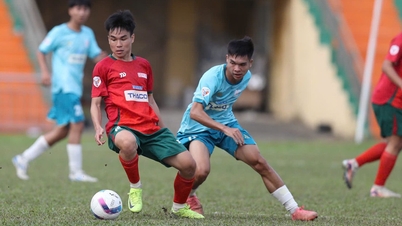 มหาวิทยาลัยดุยตัน 5-2 วิทยาลัยฟองดง ดานัง: การแข่งขันที่เต็มไปด้วยประตูมากมายปิดฉากรอบคัดเลือก